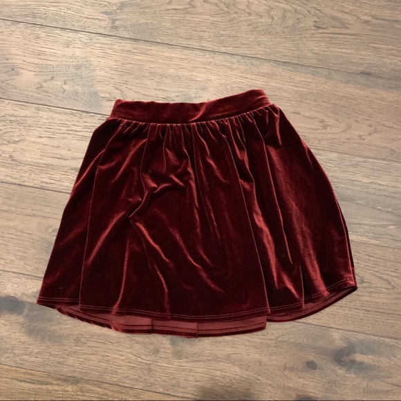 Burgundy/Maroon Velvet Garage Skirt (size small) - Picture 2 of 5